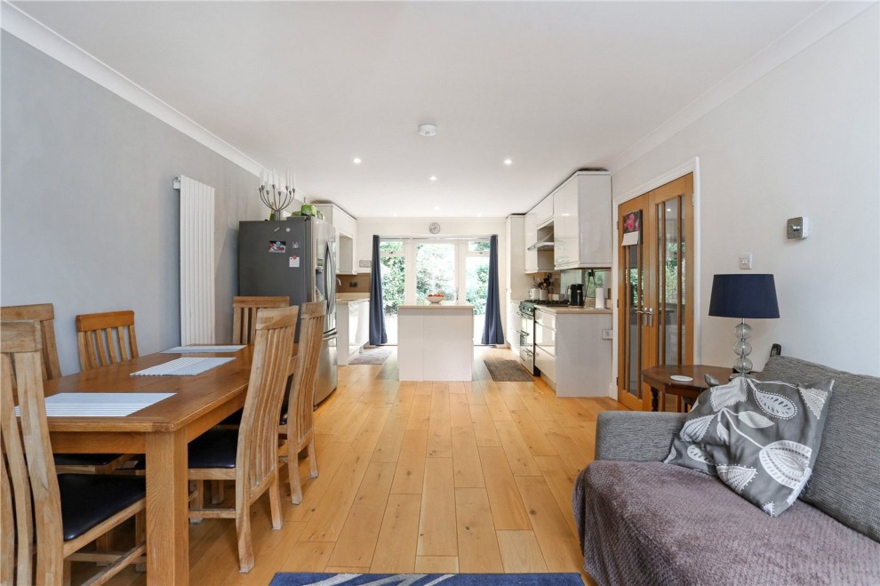 Pannells, Lower Bourne, GU10