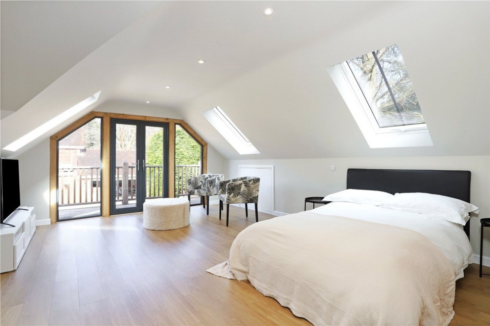 Compton Way, Farnham, GU10