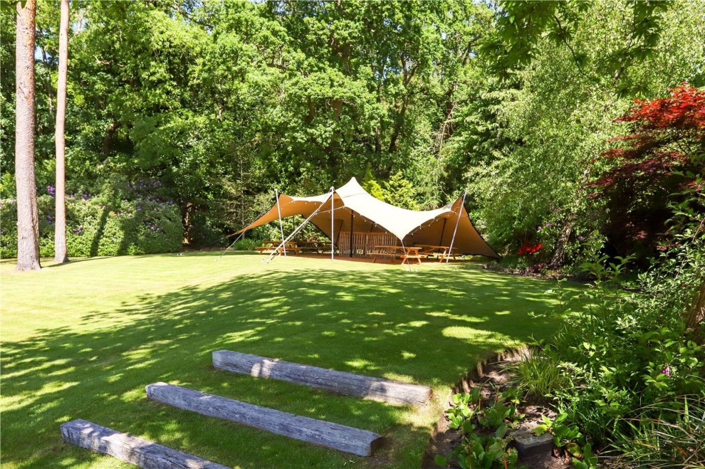 Compton Way, Farnham, GU10