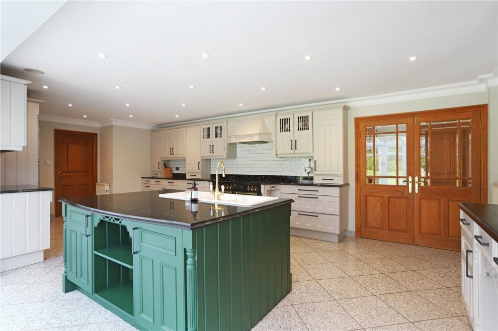 Compton Way, Farnham, GU10