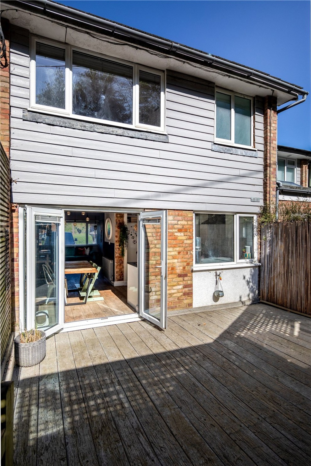 Red Lion Lane, Farnham, GU9