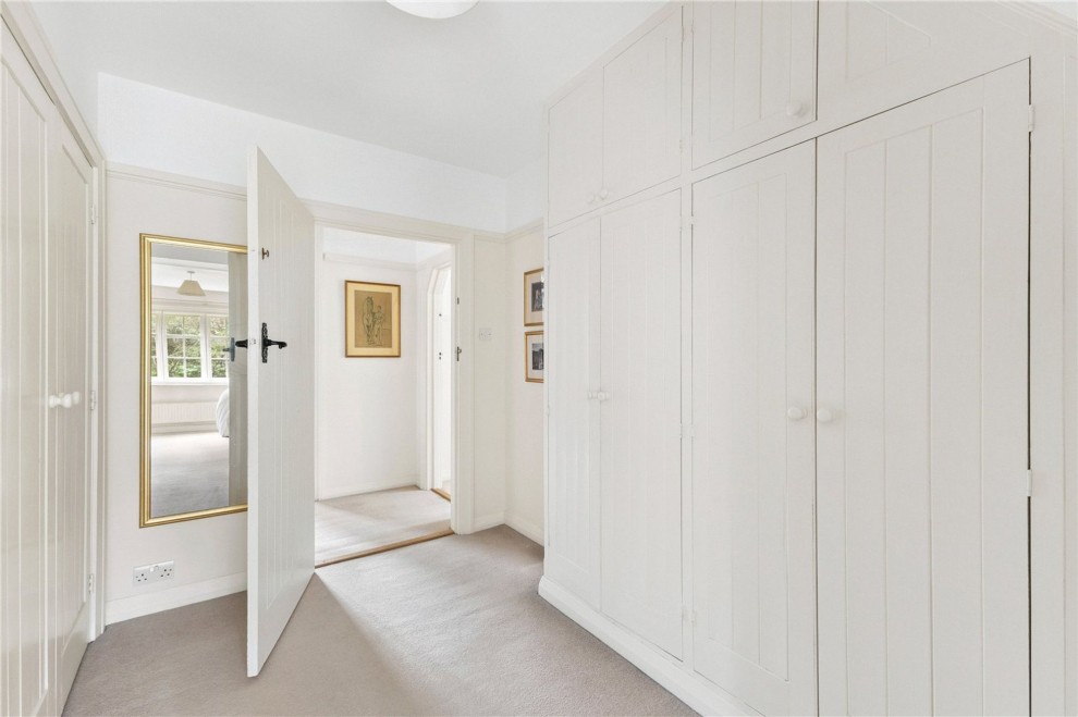 56 Crooksbury Road, Farnham, GU10