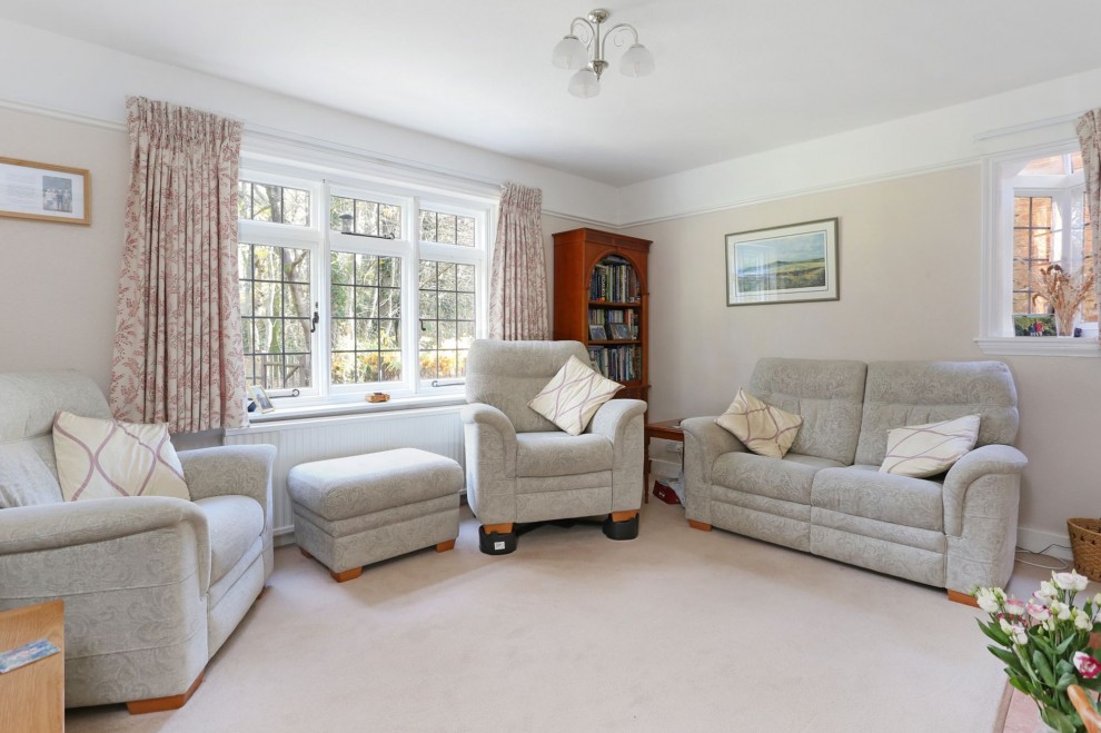 Seale Road, Elstead, GU8