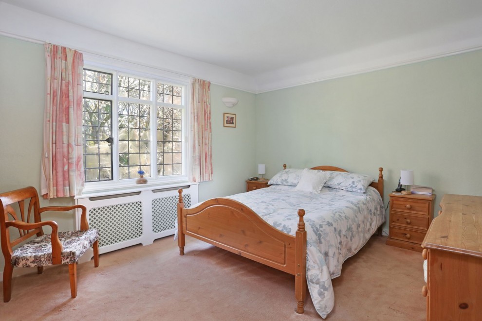 Seale Road, Elstead, GU8