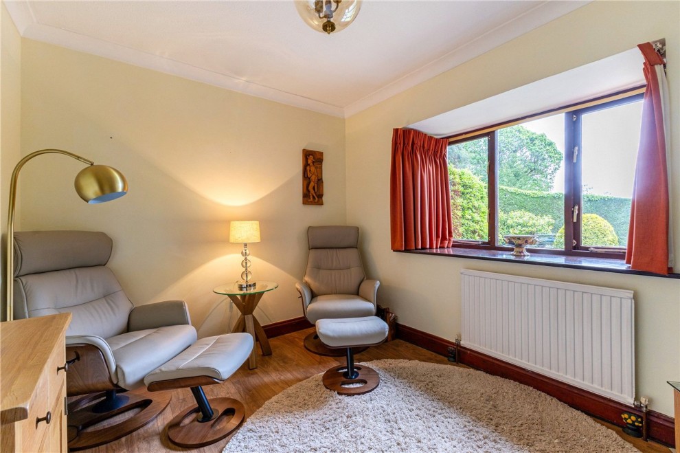 Vicarage Hill, Farnham, GU9