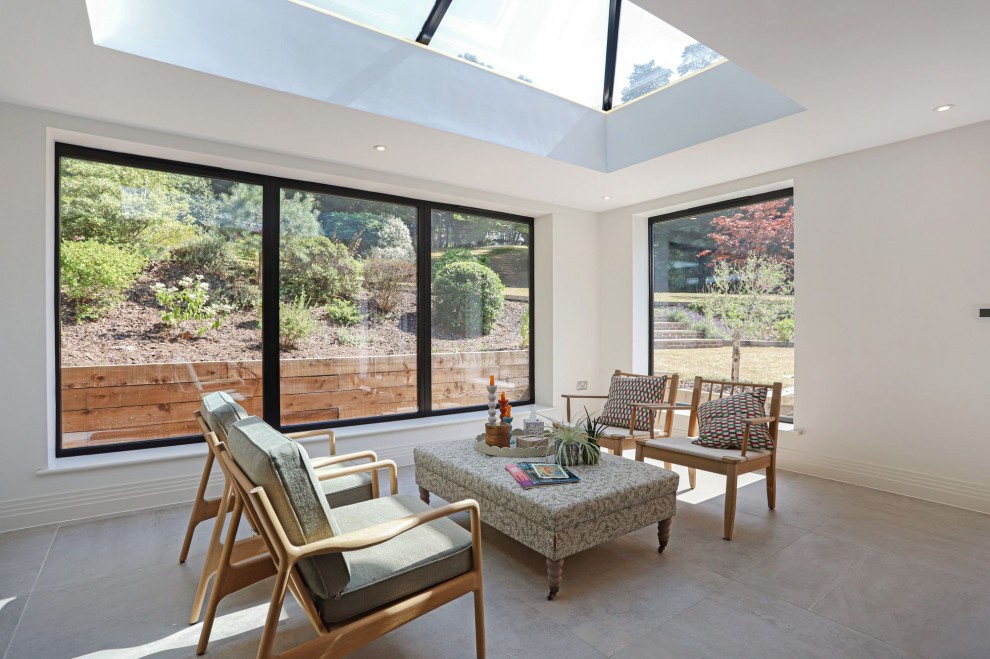 1 Compton Way, Farnham, GU10
