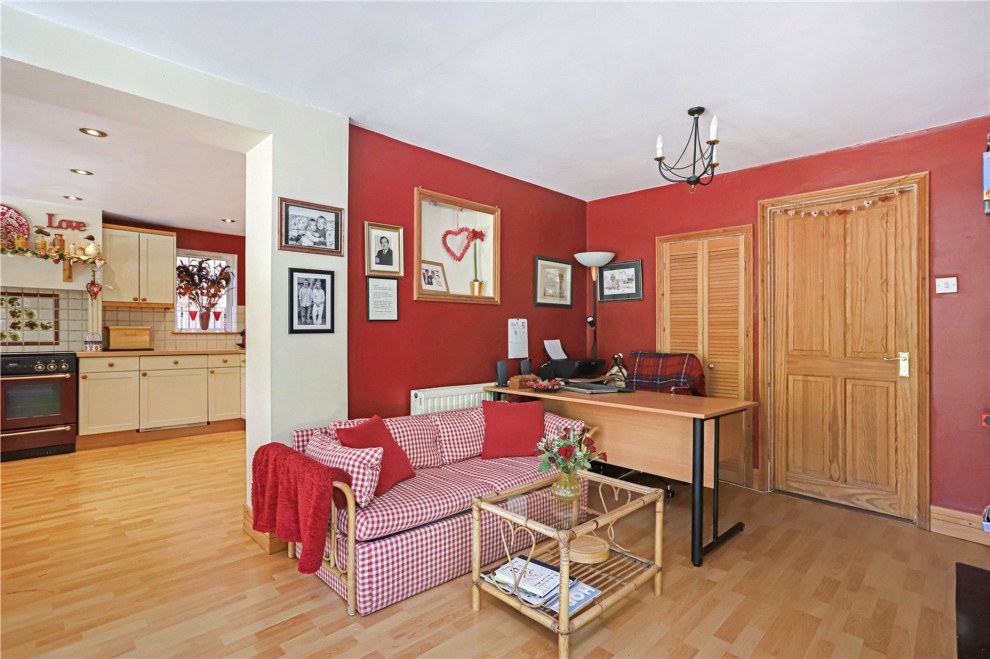 Stream Farm Close, Lower Bourne, GU10
