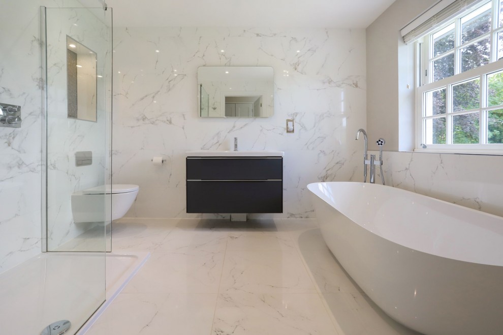 Blighton Lane, The Sands, GU10