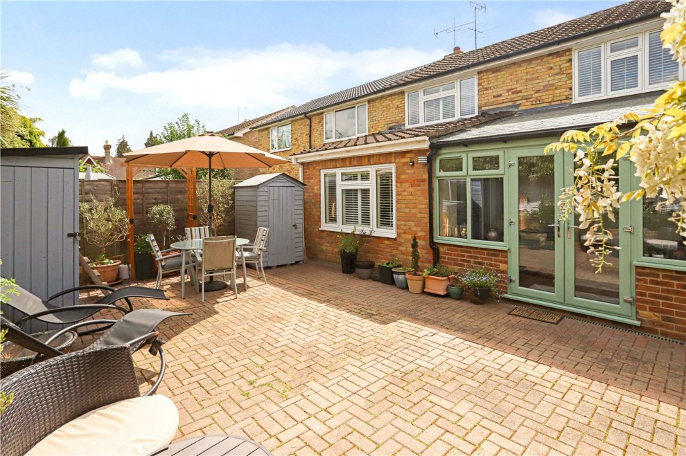 Mount Pleasant, Farnham, GU9