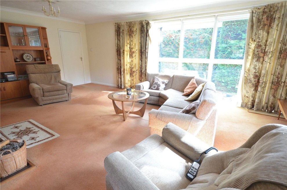 Dene Lane, Lower Bourne, GU10