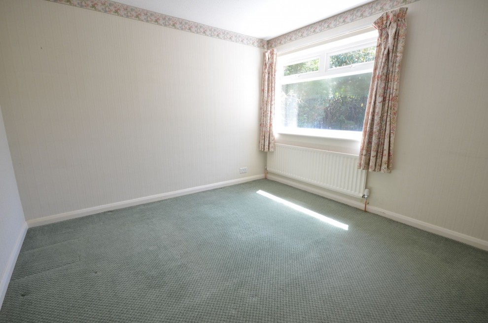 Three Stiles Road, Farnham, GU9