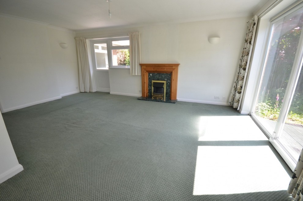 Three Stiles Road, Farnham, GU9