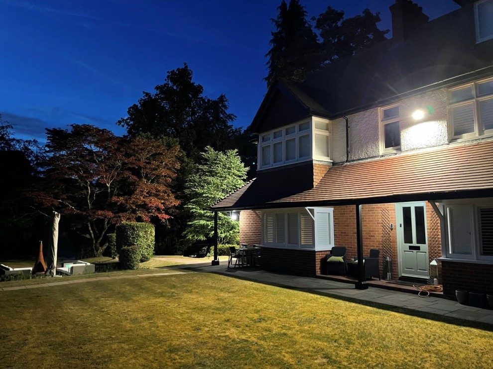 Longdown Close, Lower Bourne, GU10