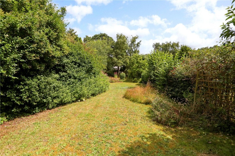 Sandy Lane, Rushmoor, GU10