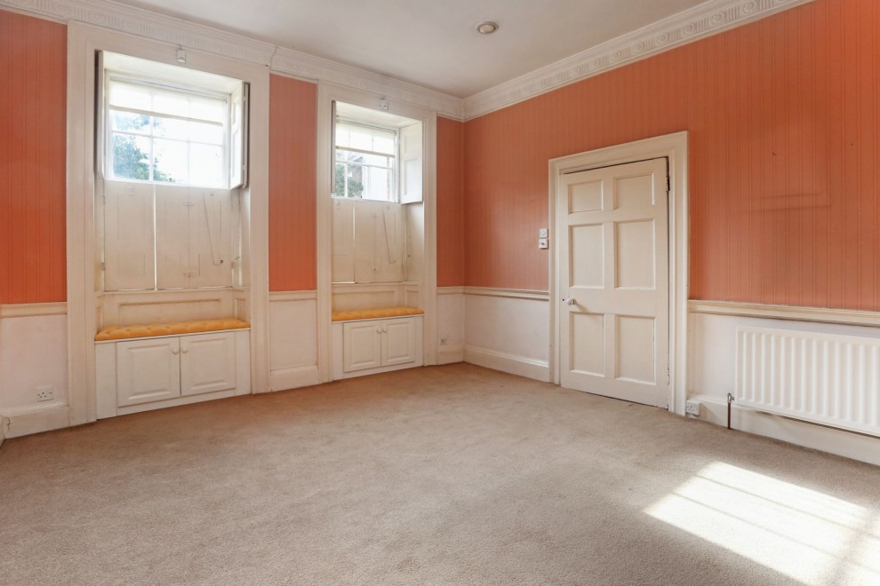 West Street, Farnham, GU9