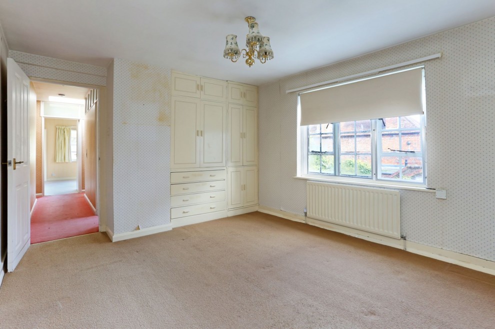 West Street, Farnham, GU9