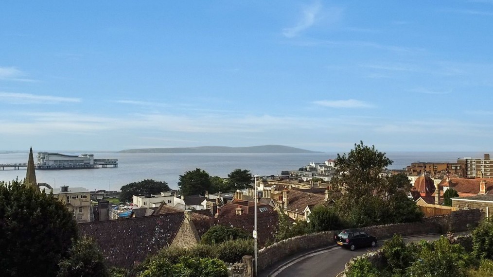 Shrubbery Walk, Weston-super-Mare - SEA VIEWS