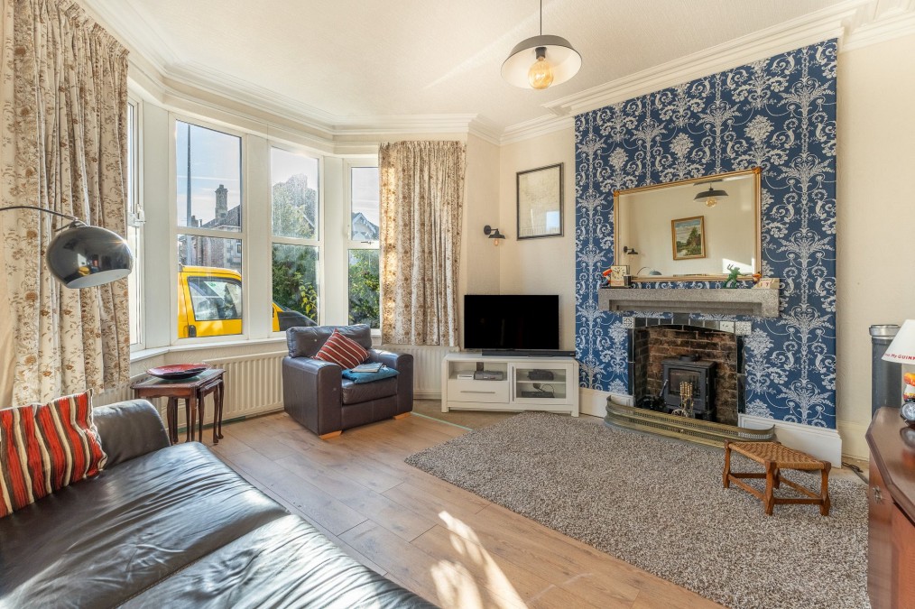 Milton Road, Weston-super-Mare - NO CHAIN