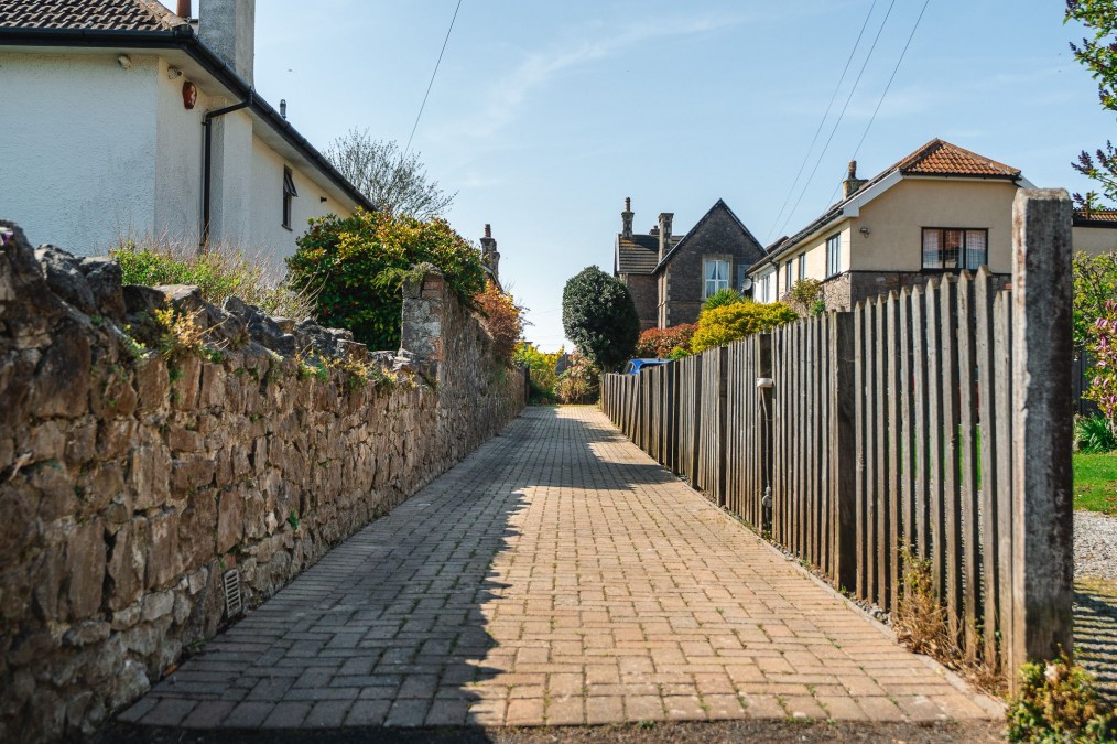 All Saints Road, Weston-super-Mare - IMMACULATE FAMILY HOME