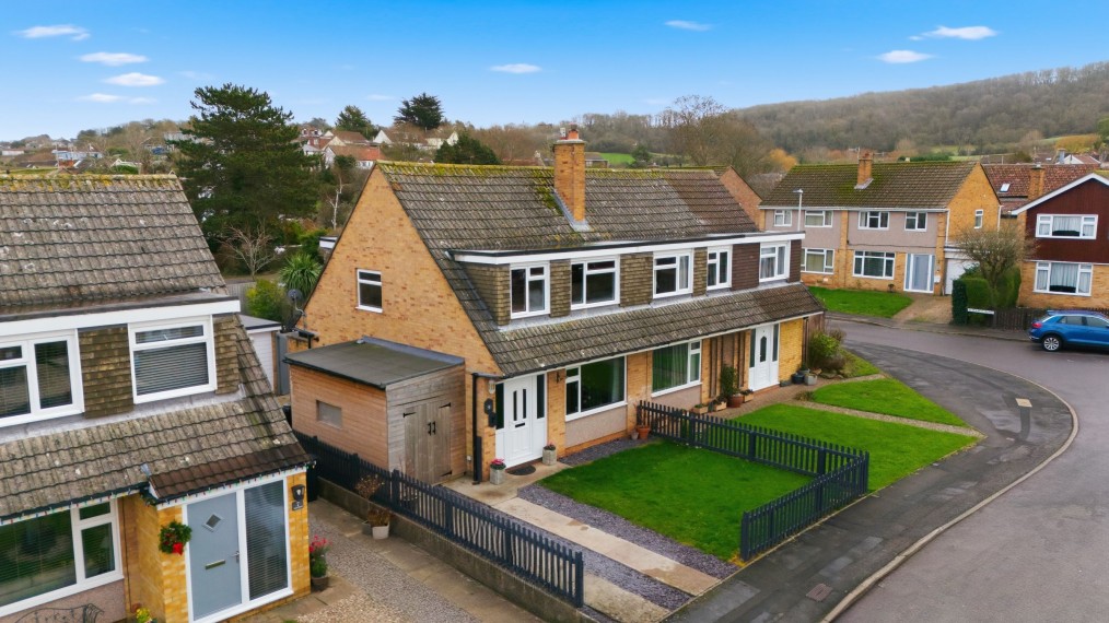 Farm Road, Hutton - CONVERTED GARAGE