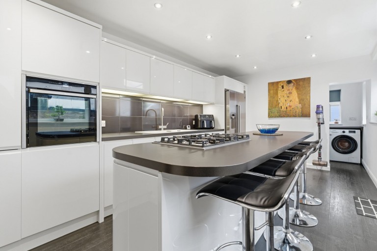 Milton Road, Weston-Super-Mare - NO CHAIN