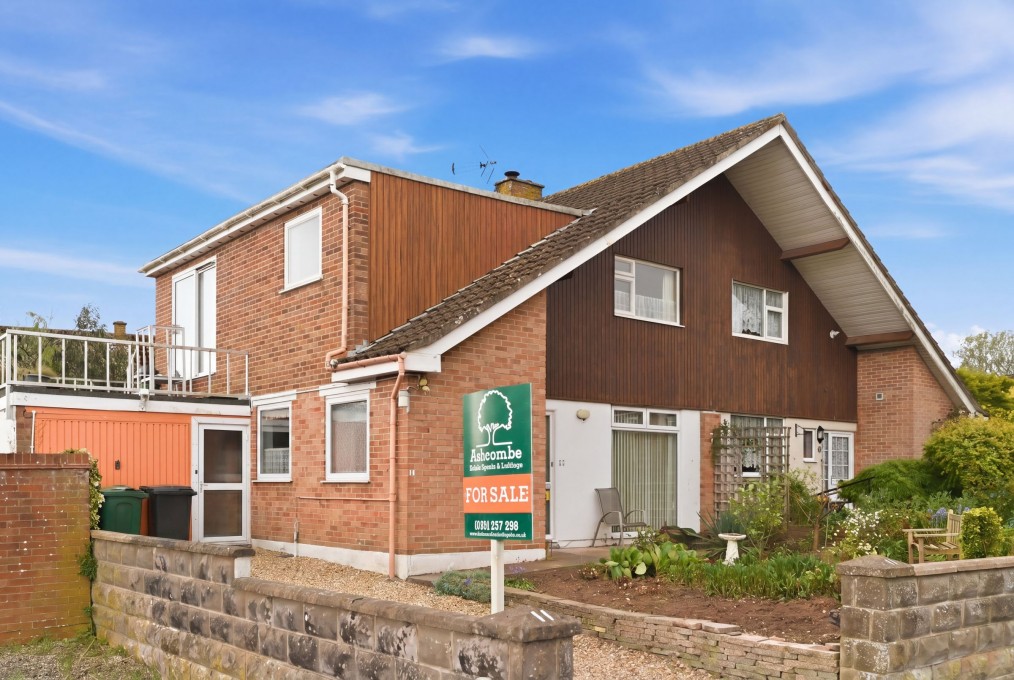 Hampden Road, Weston-Super-Mare - NO CHAIN