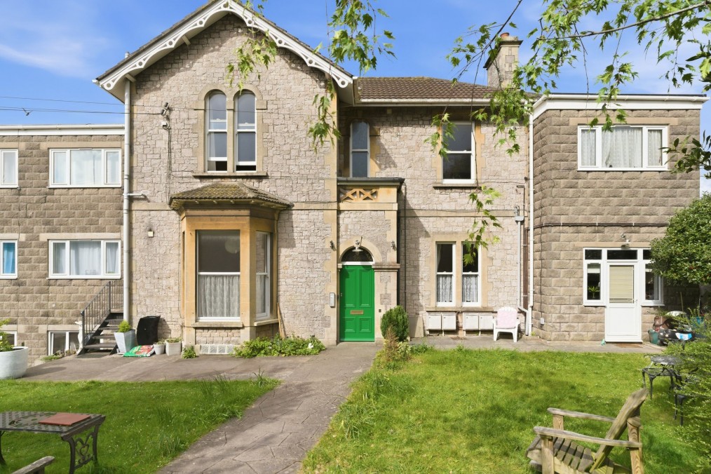 Flat , Prospect Villas, Montpelier, Weston-Super-Mare - NO CHAIN