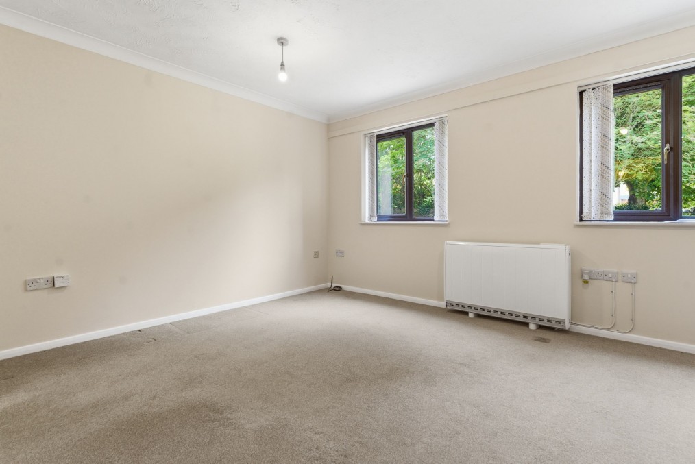 Flat , Ebden Lodge, High Street Worle, Worle, Weston-Super-Mare