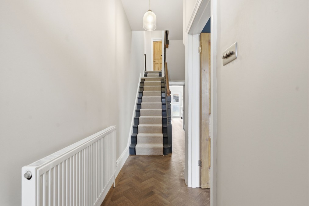 Exeter Road, Weston-Super-Mare - NO CHAIN