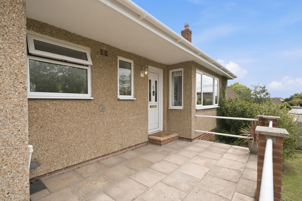 Lower Kewstoke Road, Worle, Weston-Super-Mare