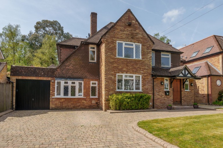 Howards Wood Drive, Gerrards Cross, SL9