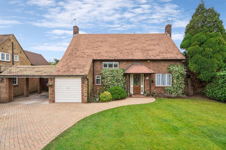 Wattleton Road, Beaconsfield, HP9