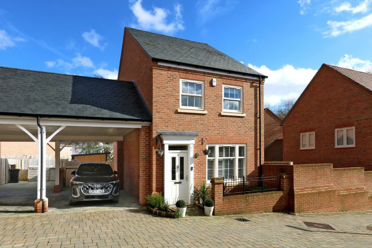 Bagley Street, Wilton Park, HP9