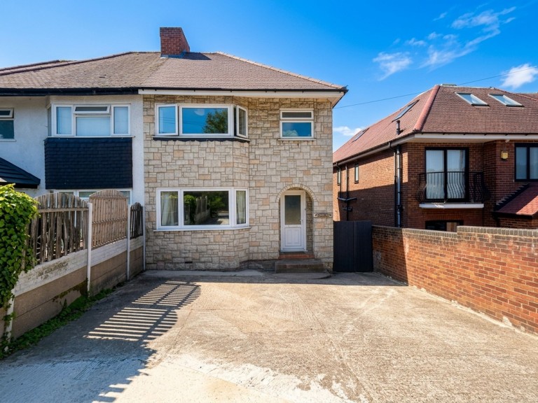 London Road, Wooburn Green, HP10