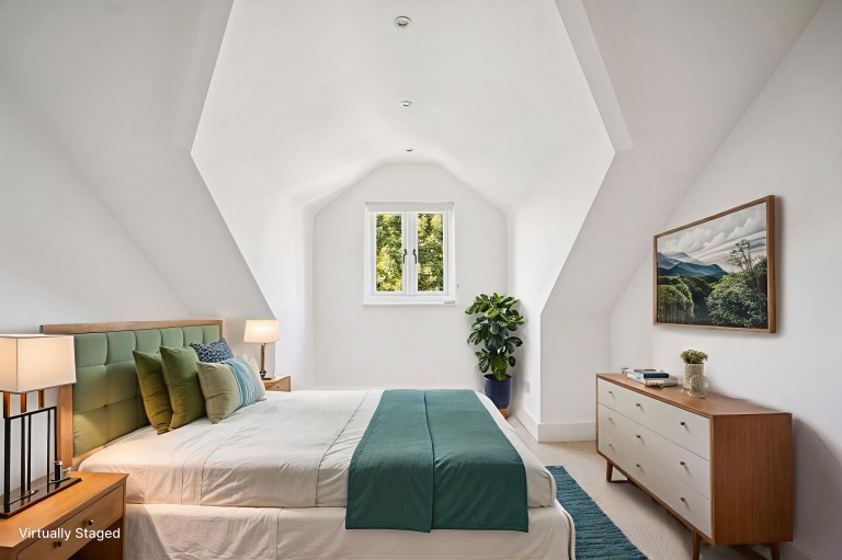 Lakes Lane, Beaconsfield, HP9