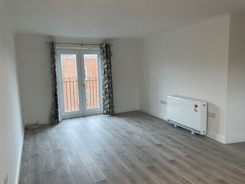 Windemere Avenue, Purfleet