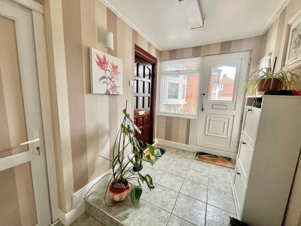 Keats Avenue, Romford