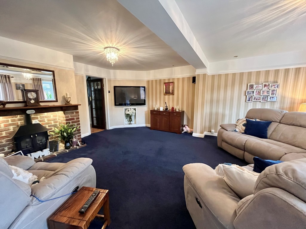 Keats Avenue, Romford