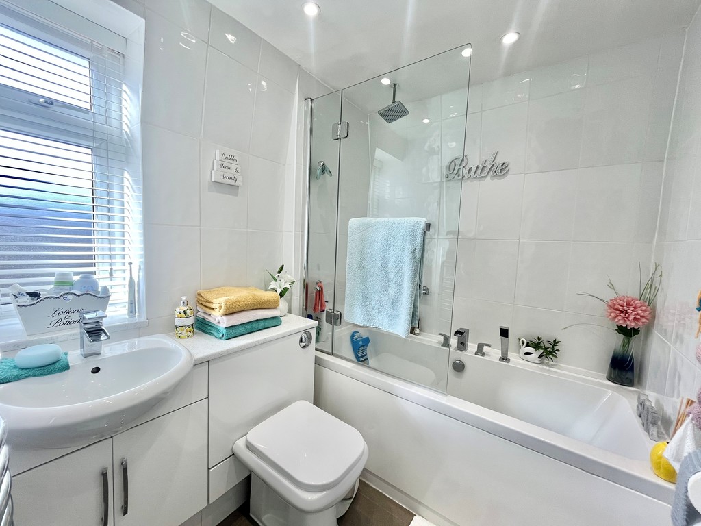 Keats Avenue, Romford