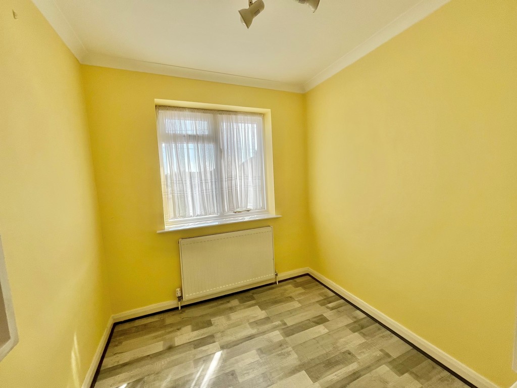 Mermagen Drive, Rainham