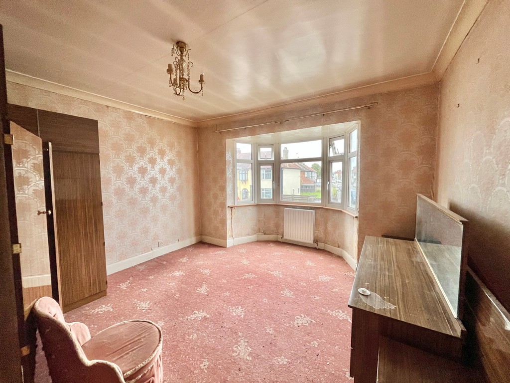 Southern Way, Romford