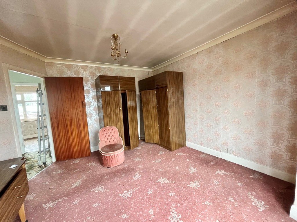 Southern Way, Romford