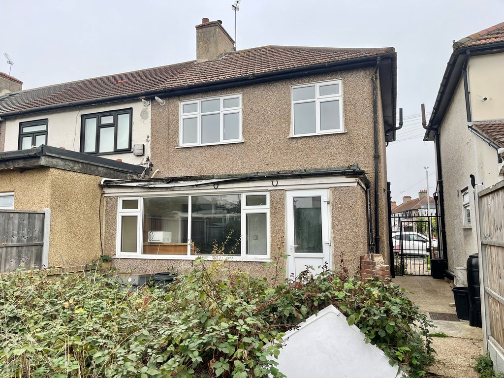 Southern Way, Romford