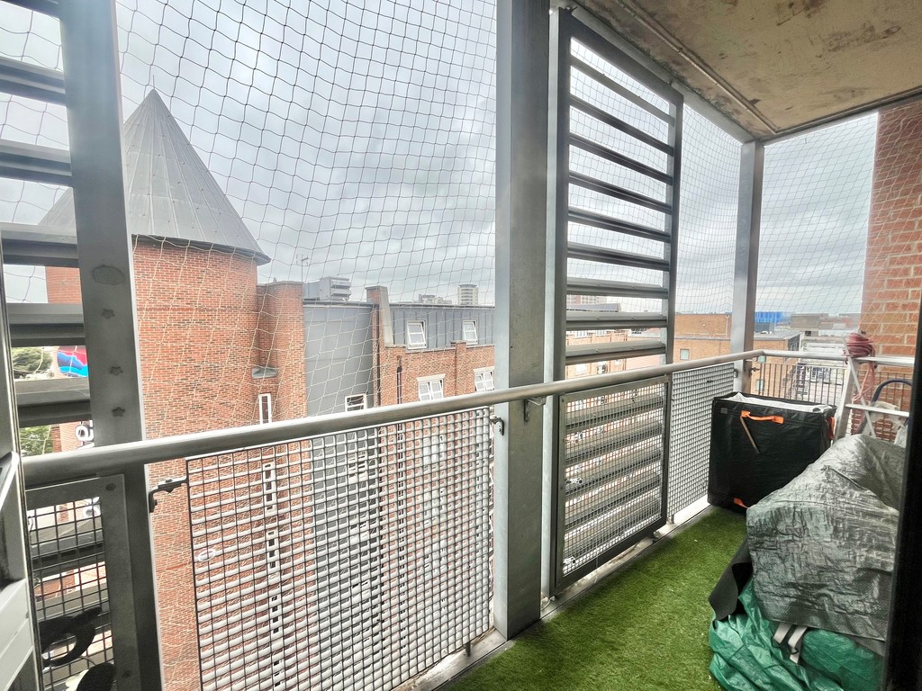 Market Link, Romford