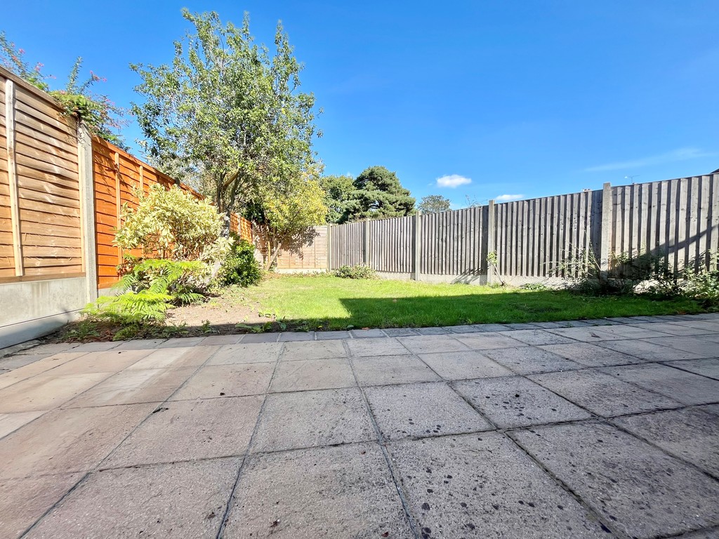 Mcintosh Road, Romford