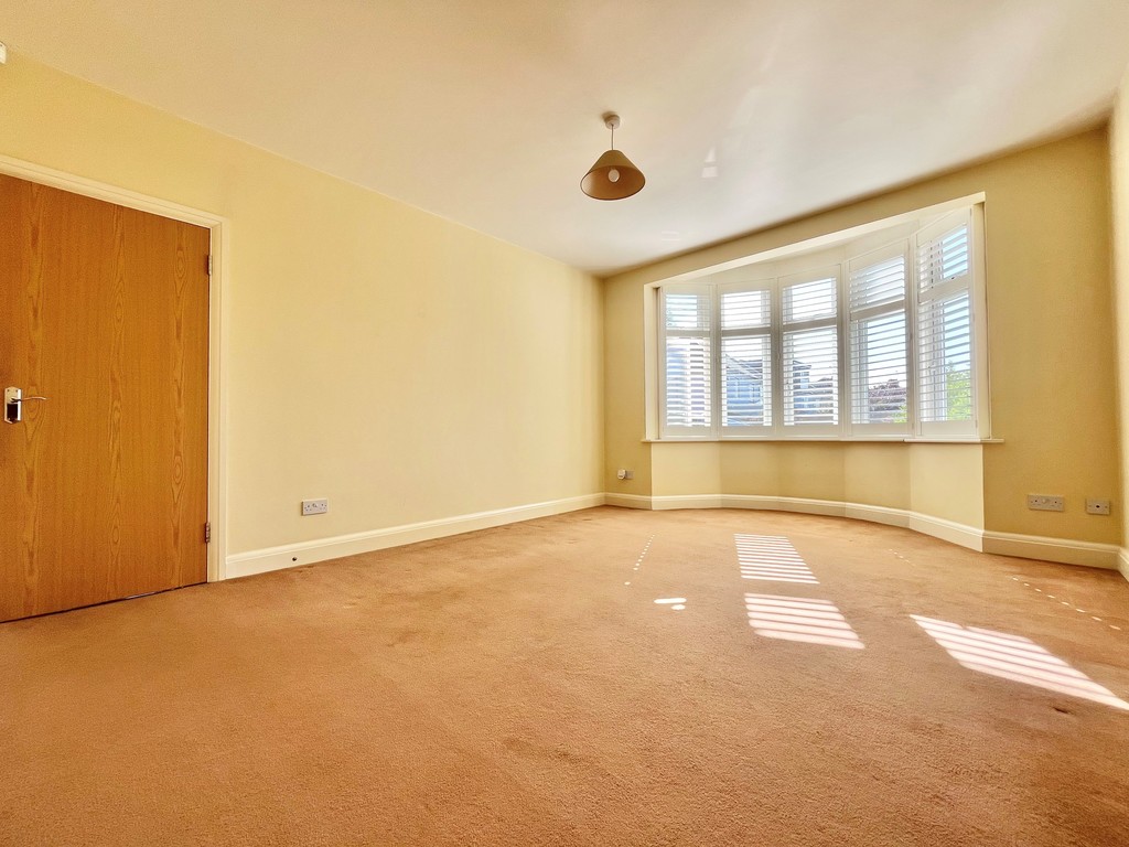 Mcintosh Road, Romford