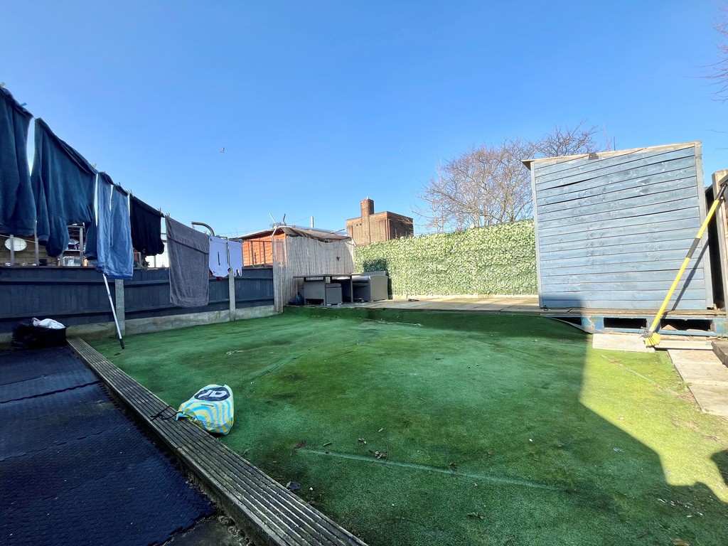 Davington Road, Dagenham