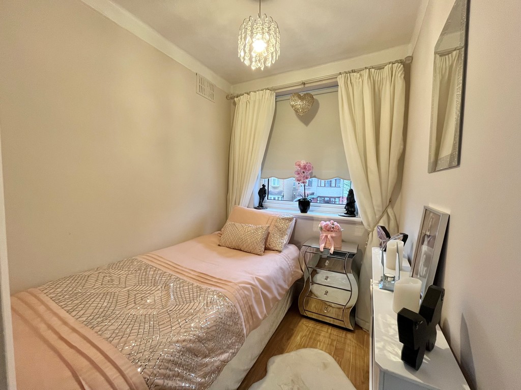 Grosvenor Road, Dagenham