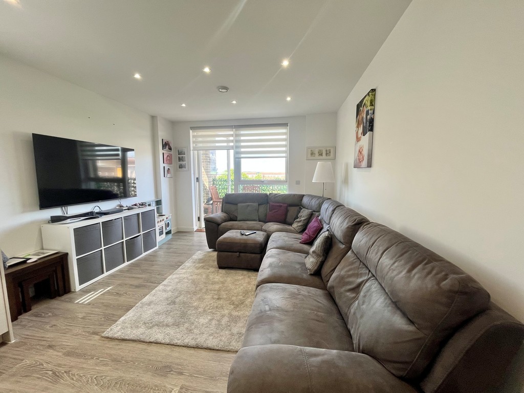 Rainham Road North, Dagenham