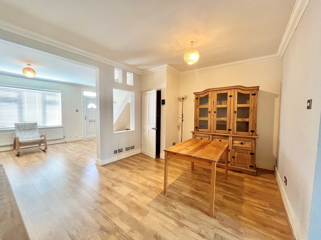 Lilliput Road, Romford